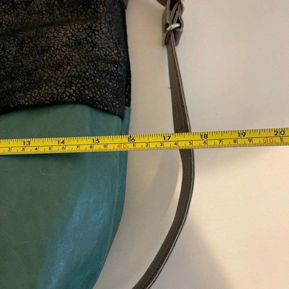 Rough & Tumble - City Safari LARGE - Picture 2 of 6